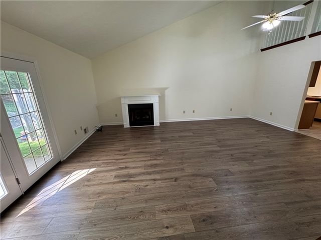 202 Parkview Drive, Pleasant Hills, PA 15236