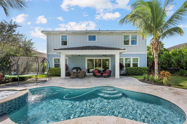 1018 Sweetgrass Street, Loxahatchee, FL 33470