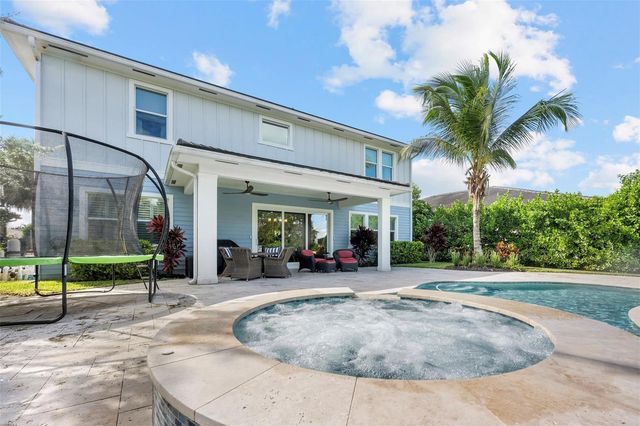 1018 Sweetgrass Street, Loxahatchee, FL 33470