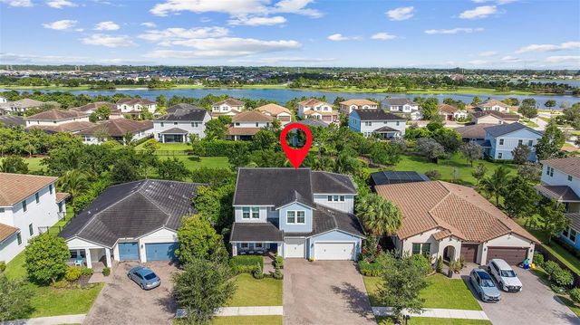 1018 Sweetgrass Street, Loxahatchee, FL 33470