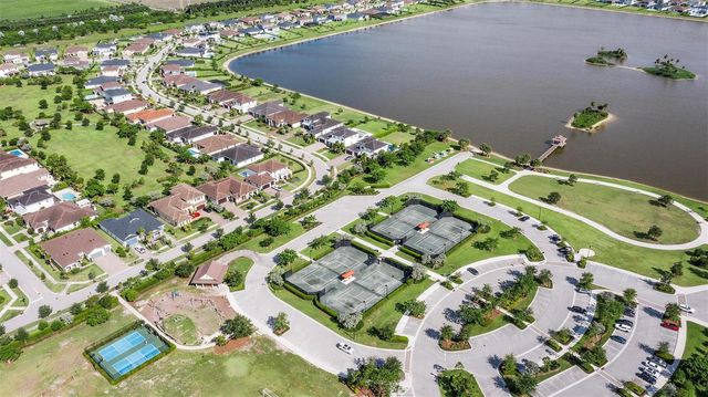 1018 Sweetgrass Street, Loxahatchee, FL 33470