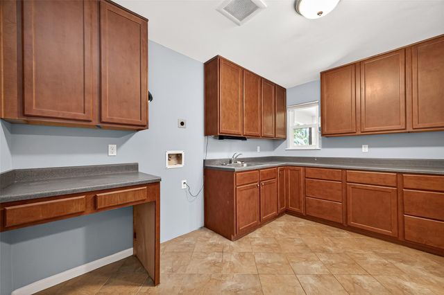 1822 Peer Drive, Houston, TX 77043