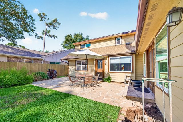 1822 Peer Drive, Houston, TX 77043