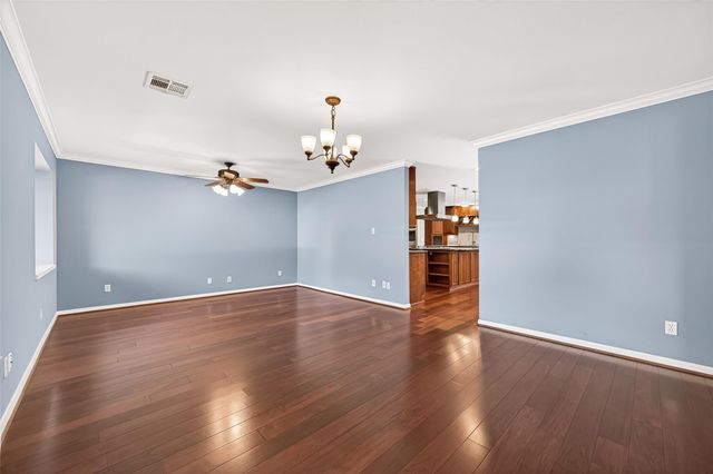 1822 Peer Drive, Houston, TX 77043