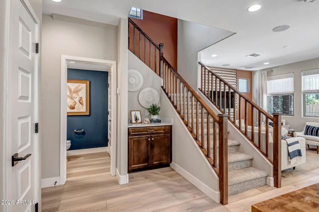 43256 N HINOKI Street, San Tan Valley, AZ 85140