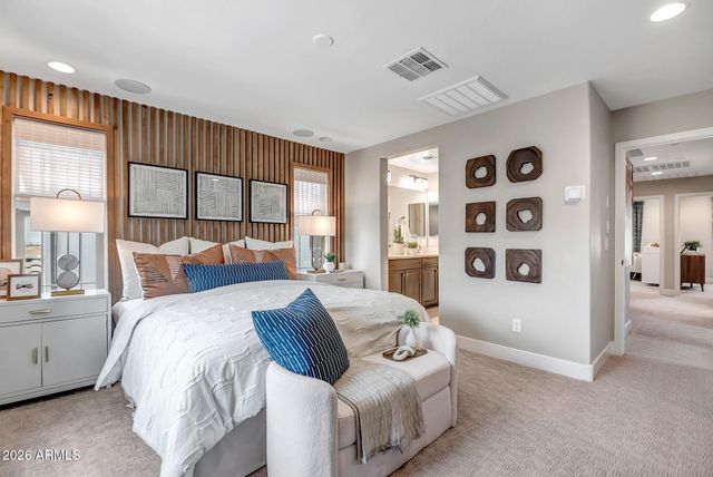 43256 N HINOKI Street, San Tan Valley, AZ 85140