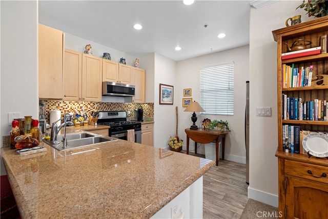 2408 Watermarke Place, Irvine, CA 92612