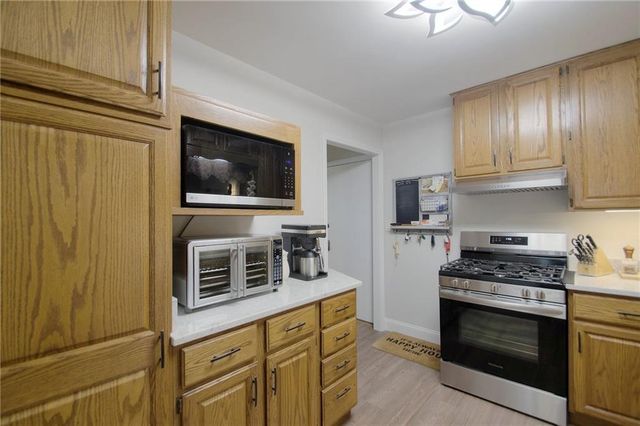 3405 NE 49Th Terrace, Kansas City, MO 64119