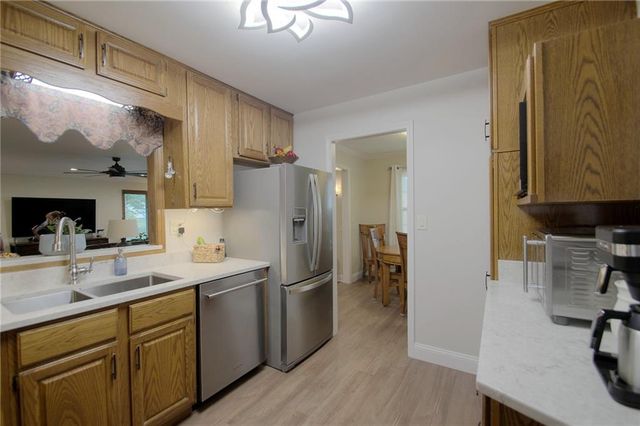 3405 NE 49Th Terrace, Kansas City, MO 64119