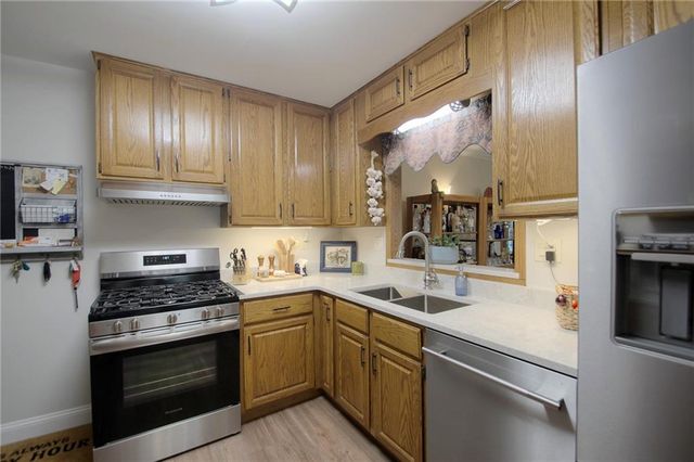 3405 NE 49Th Terrace, Kansas City, MO 64119