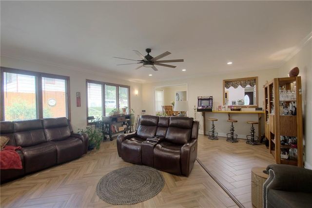 3405 NE 49Th Terrace, Kansas City, MO 64119