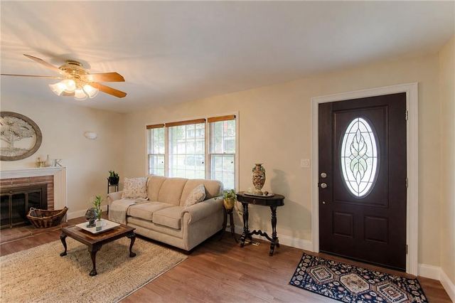 3405 NE 49Th Terrace, Kansas City, MO 64119