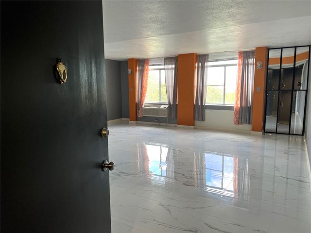 7520 Hornwood Drive 608, Houston, TX 77036