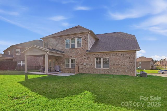 2650 Stonewood View, Kannapolis, NC 28081