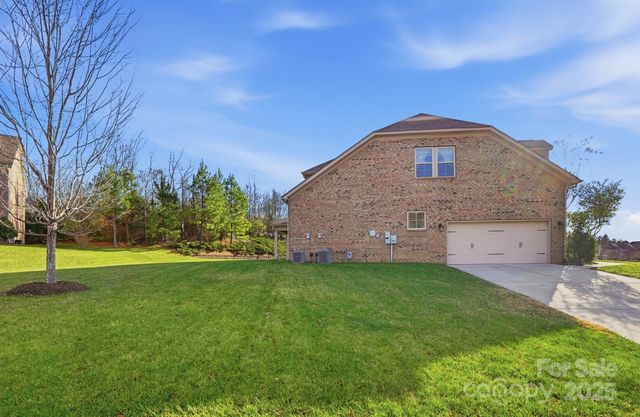 2650 Stonewood View, Kannapolis, NC 28081