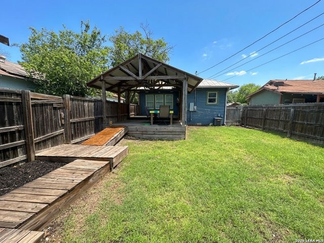 1019 W ELSMERE PL, San Antonio, TX 78201