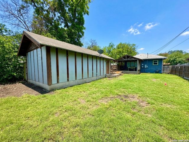 1019 W ELSMERE PL, San Antonio, TX 78201