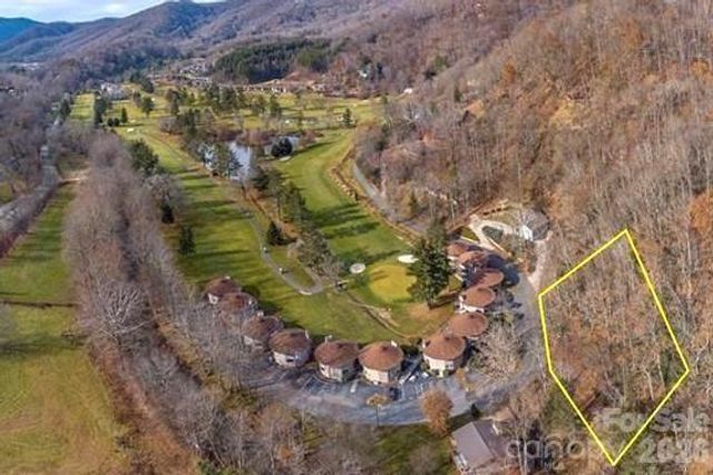 350 Mountain View Drive, Maggie Valley, NC 28751