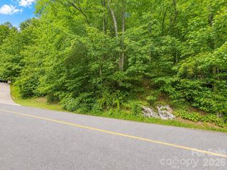 350 Mountain View Drive, Maggie Valley, NC 28751