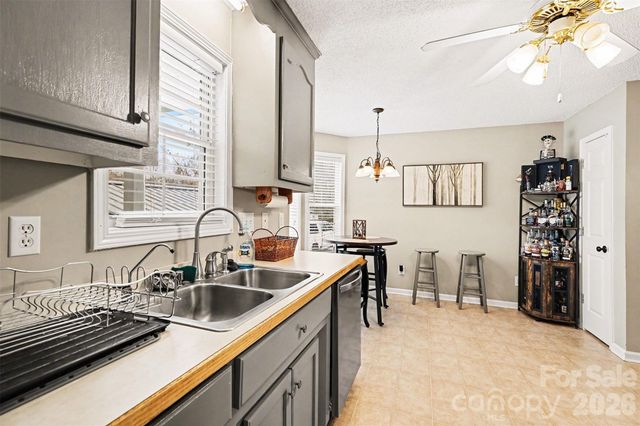 211 Bennington Drive, Stanley, NC 28164