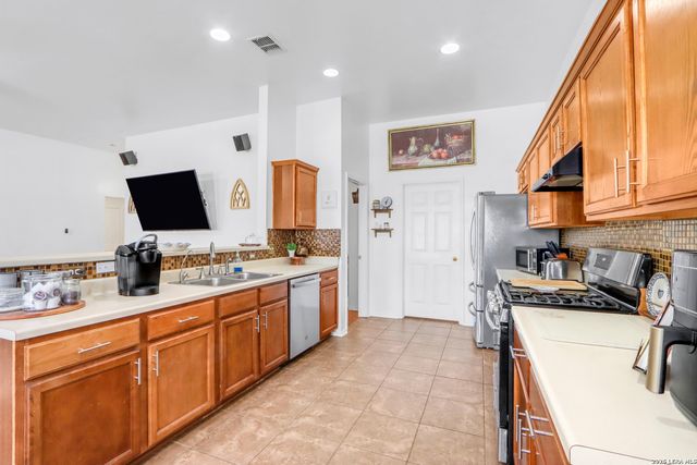 13907 Bressani, Live Oak, TX 78233