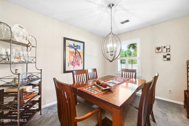 135 Disney Drive, Wilmington, NC 28409