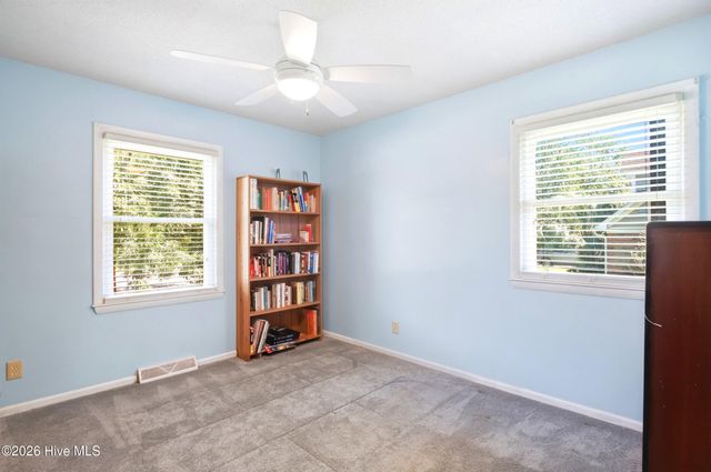 135 Disney Drive, Wilmington, NC 28409
