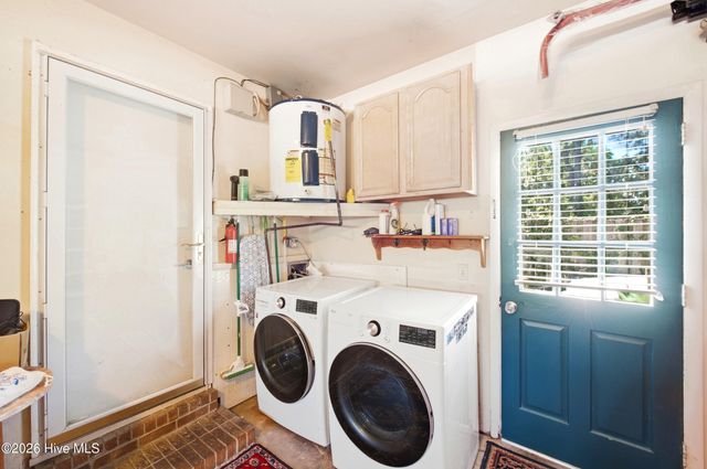 135 Disney Drive, Wilmington, NC 28409