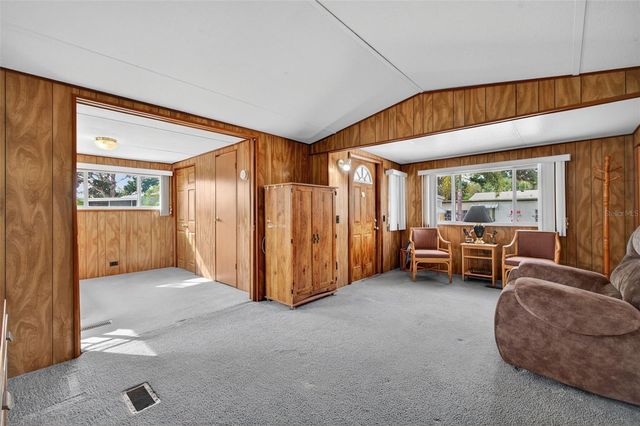 7801 34TH AVENUE N 80, St Petersburg, FL 33710