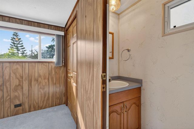 7801 34TH AVENUE N 80, St Petersburg, FL 33710