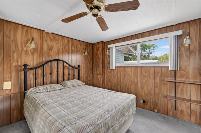 7801 34TH AVENUE N 80, St Petersburg, FL 33710