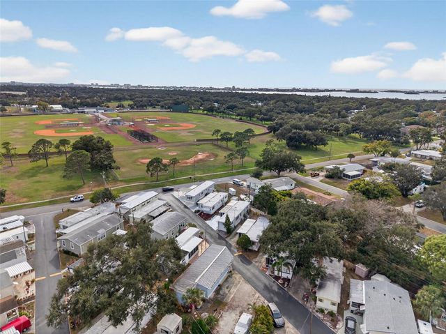 7801 34TH AVENUE N 80, St Petersburg, FL 33710