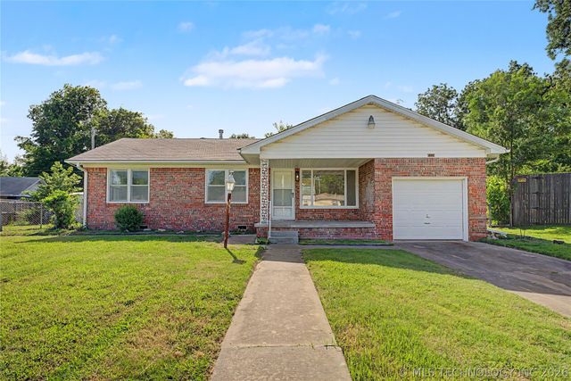 528 S 106th East Avenue, Tulsa, OK 74128