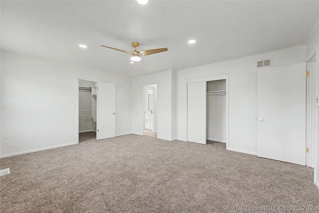 528 S 106th East Avenue, Tulsa, OK 74128