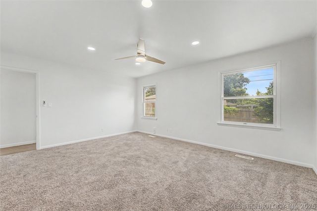 528 S 106th East Avenue, Tulsa, OK 74128