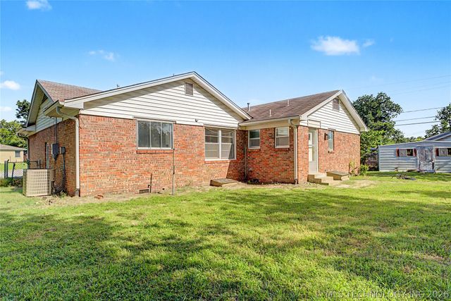 528 S 106th East Avenue, Tulsa, OK 74128