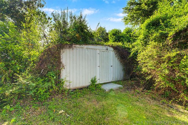 528 S 106th East Avenue, Tulsa, OK 74128