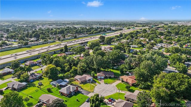 528 S 106th East Avenue, Tulsa, OK 74128