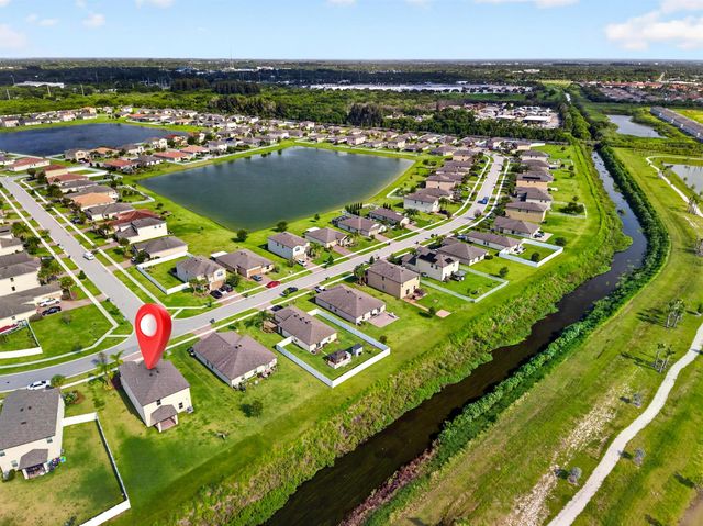950 Bent Creek Drive, Fort Pierce, FL 34947