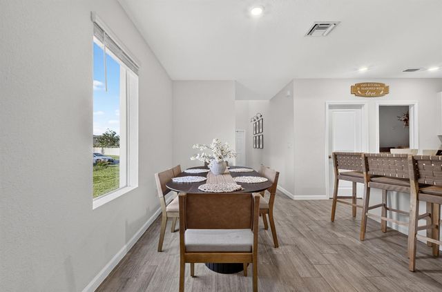 950 Bent Creek Drive, Fort Pierce, FL 34947
