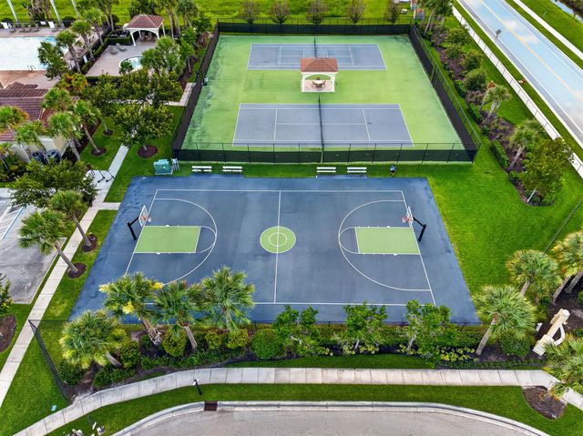 950 Bent Creek Drive, Fort Pierce, FL 34947