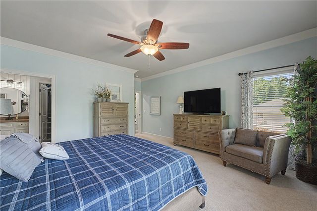 1 Hughes Lane, Bella Vista, AR 72715