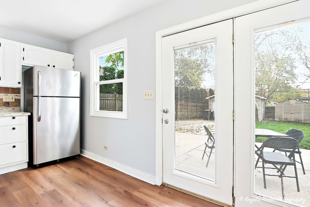 Image 20 of property listing at Address unavailable.