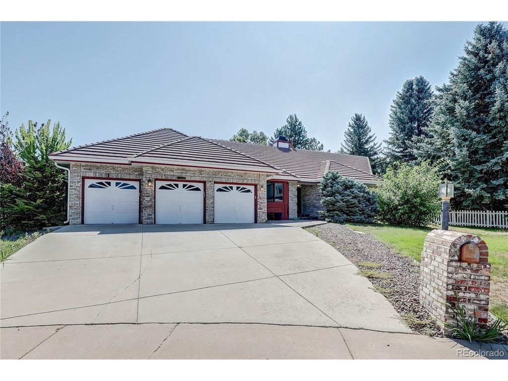 11618 W 74th Pl, Arvada, CO 80005