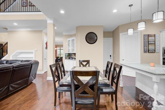 125 Leeward Shoals Lane, Mooresville, NC 28117
