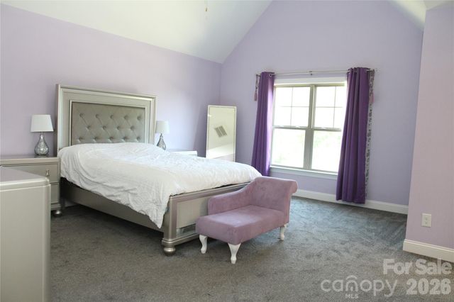125 Leeward Shoals Lane, Mooresville, NC 28117