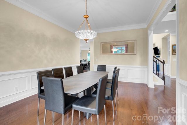125 Leeward Shoals Lane, Mooresville, NC 28117