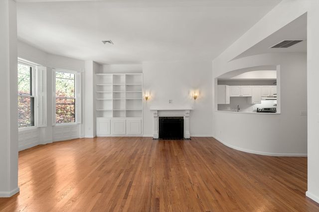333 Beacon St 3, Boston, MA 02116