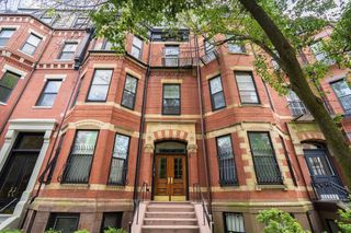333 Beacon St 3, Boston, MA 02116