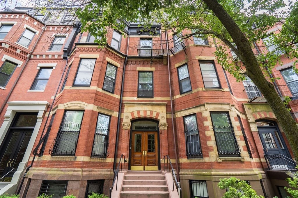 333 Beacon St 3, Boston, MA 02116